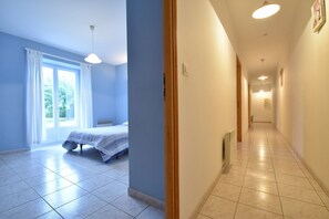 3 habitaciones y wifi gratis 
