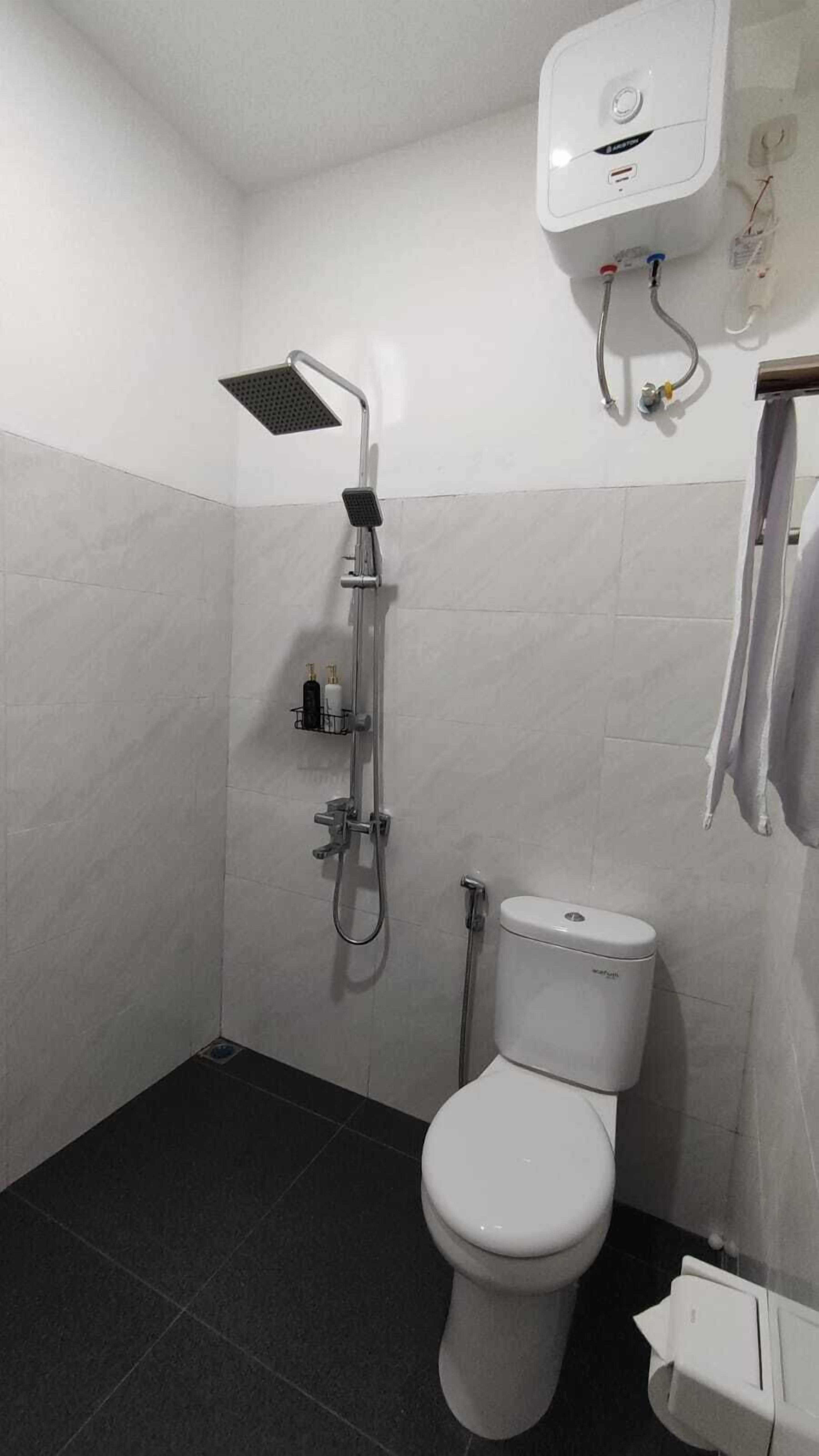 標準客房, 1 張特大雙人床, 山景 | 書桌、手提電腦工作空間、免費 Wi-Fi