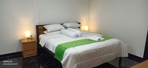 Habitació quàdruple, vistes a la muntanya