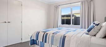 The Reel Weekend Batch