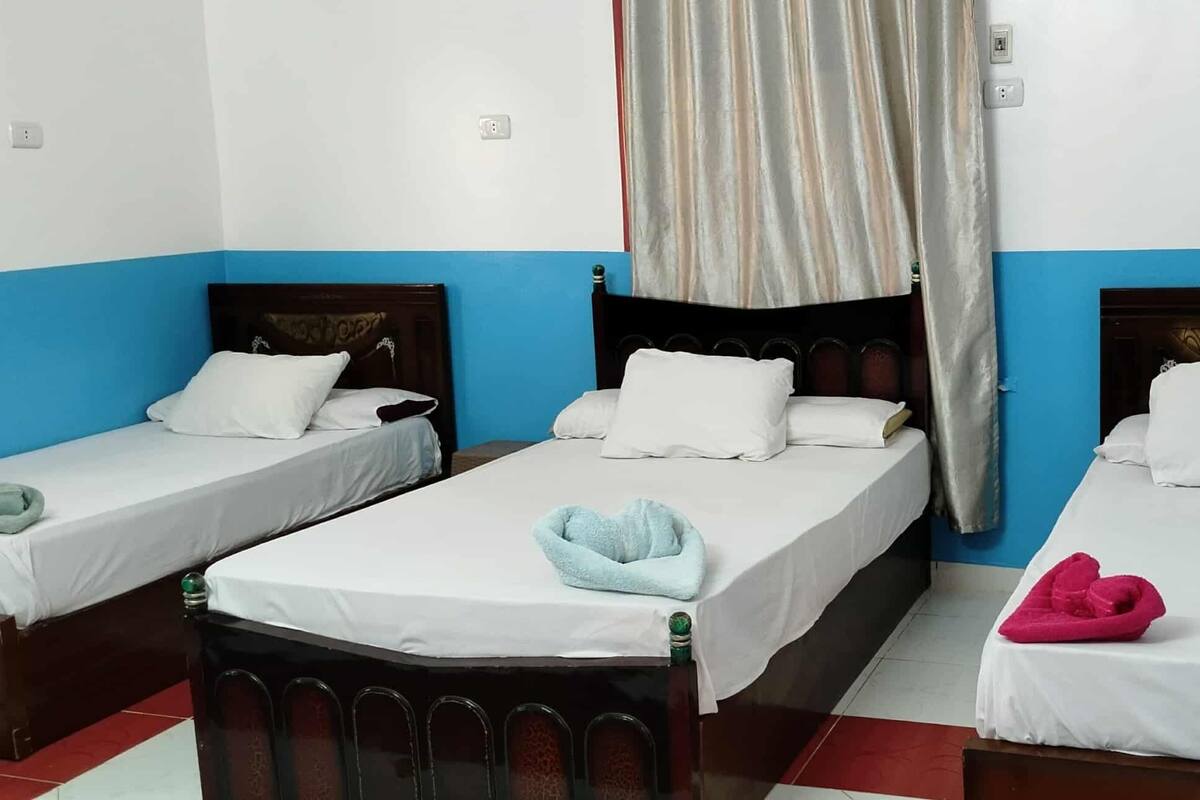 House, River View | Blackout drapes, free WiFi