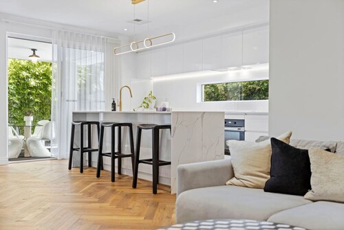 Timeless Getaway in Karrinyup