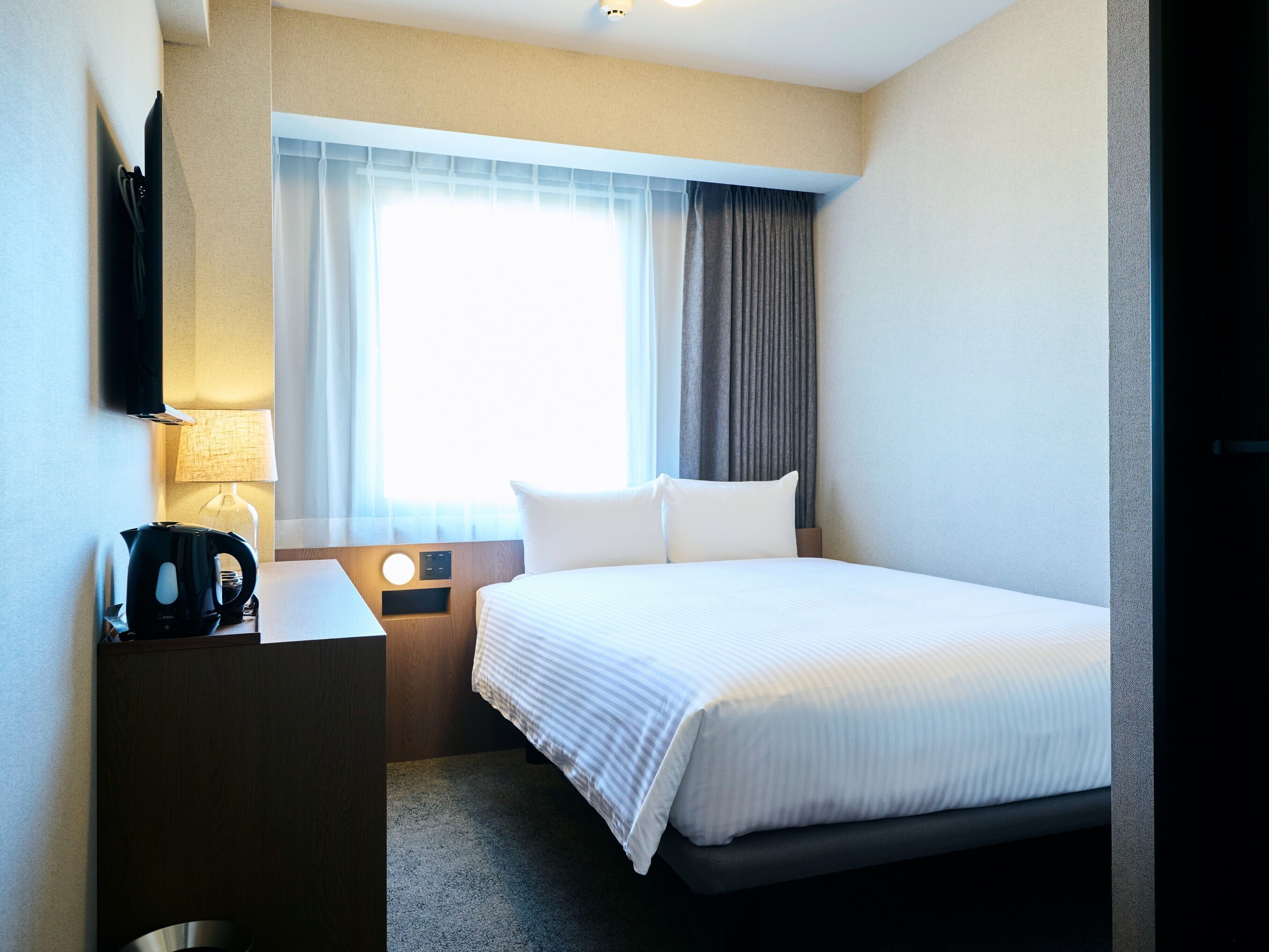 Superior Double Room, Non Smoking | Desk, free WiFi