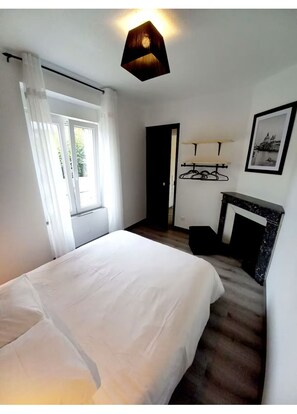 1 bedroom, iron/ironing board, Internet, bed sheets - Les suites du jardin 4 (Chaumont)