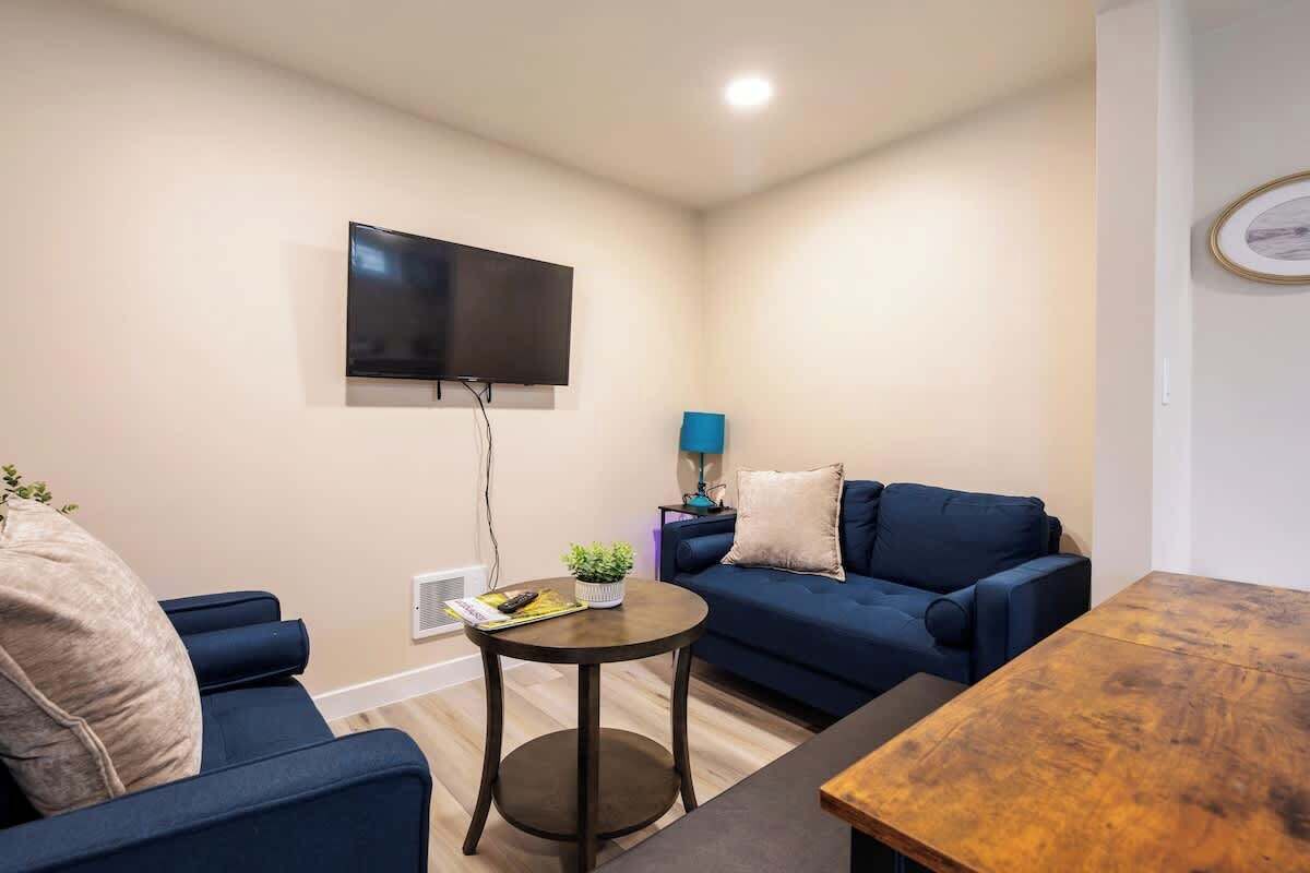 TV