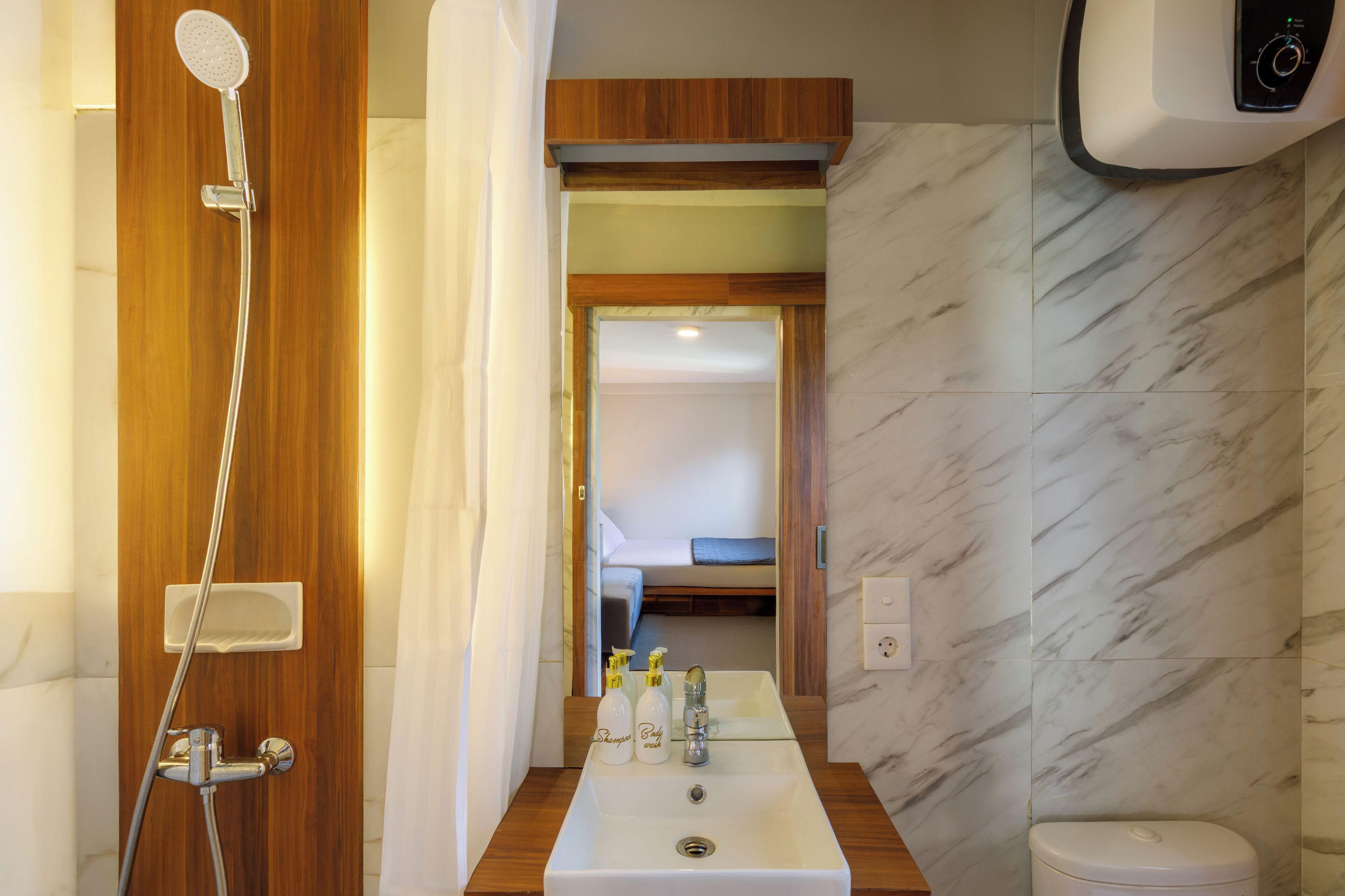 Double Room, Garden View | Bathroom