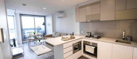 อพาร์ทเมนท์ (2 Bedrooms) | ด้านหน้าที่พัก