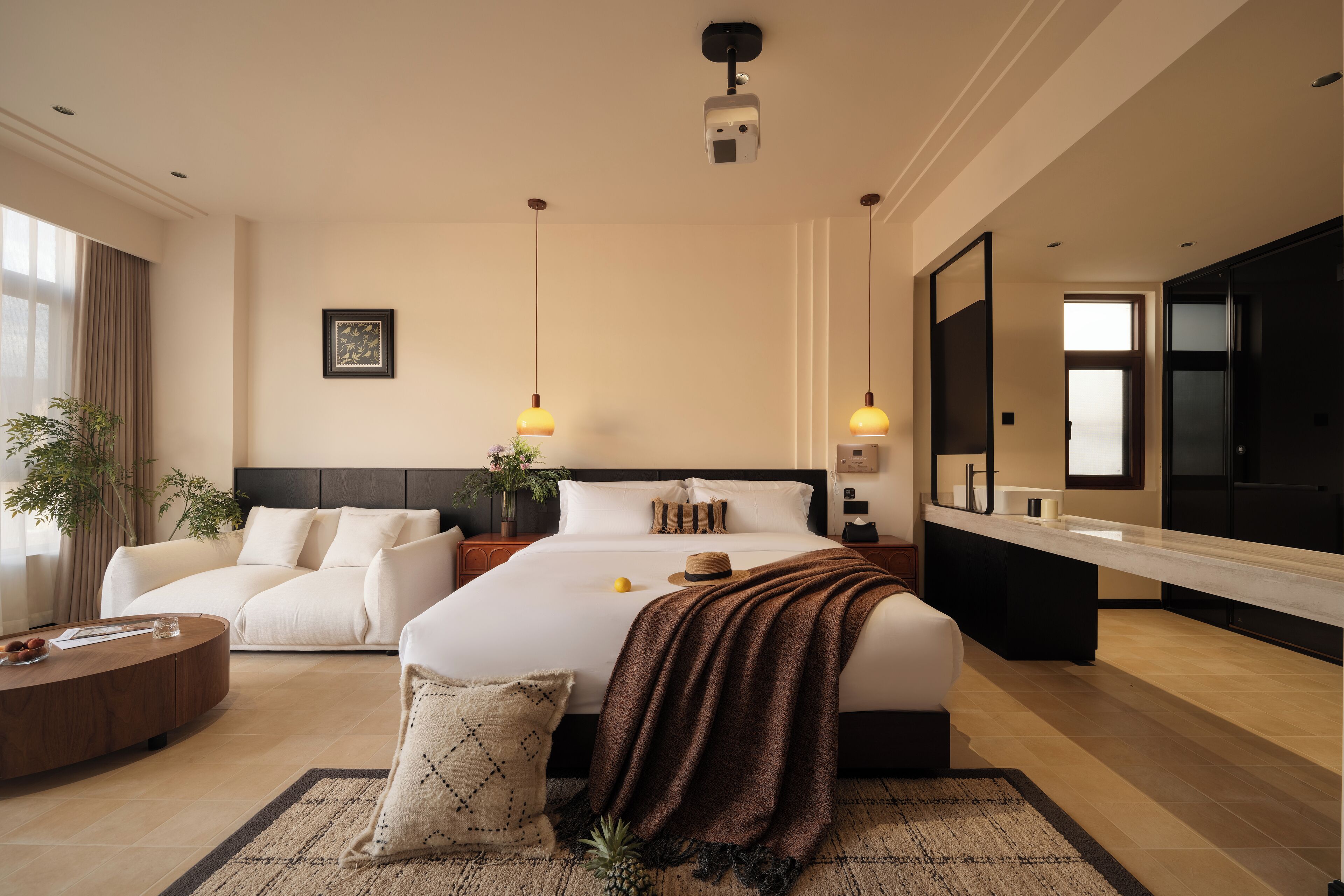 Premier Double Room, Courtyard View