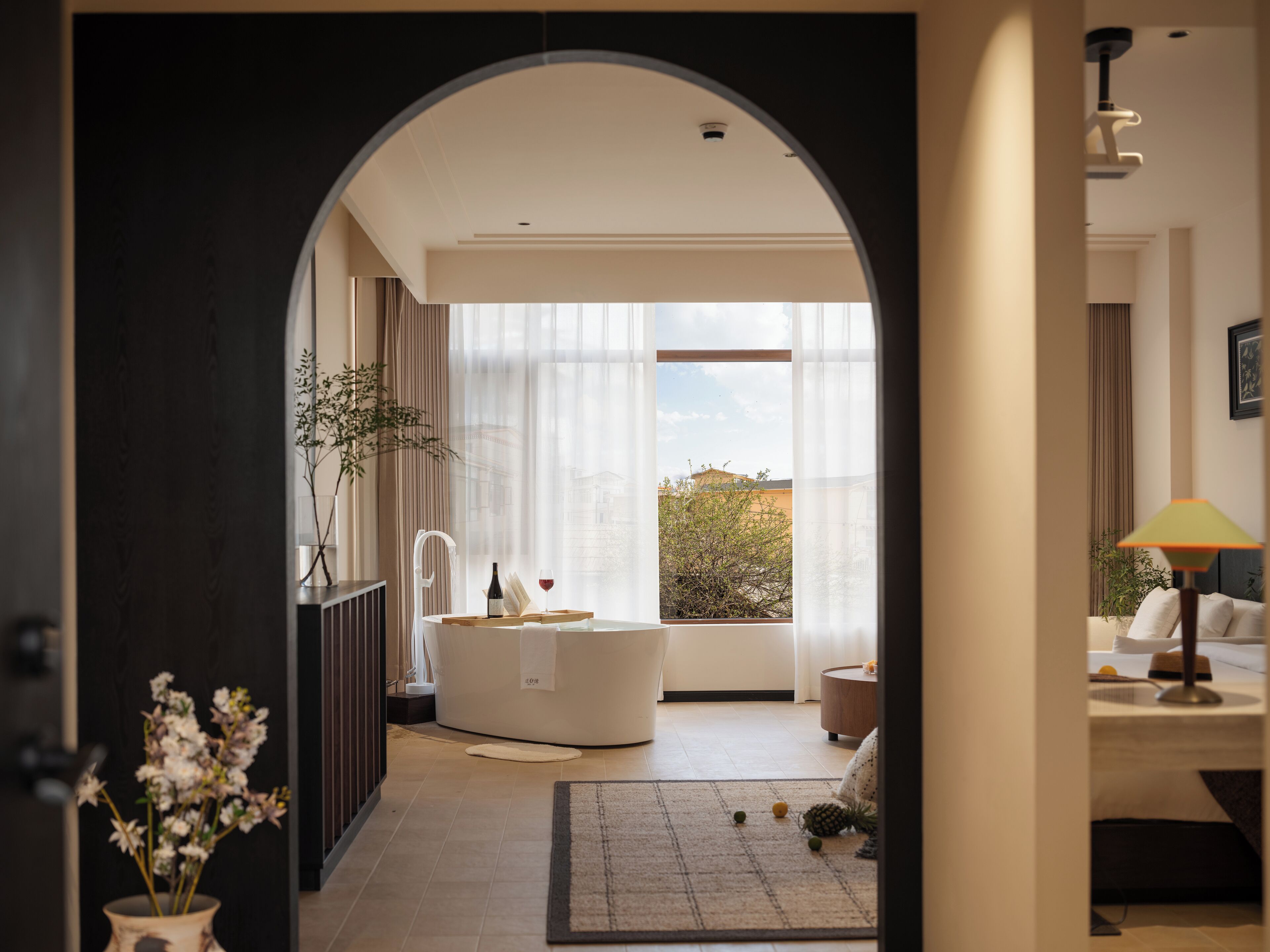 Premier tweepersoonskamer, uitzicht op de binnenplaats | Uitzicht vanuit de kamer