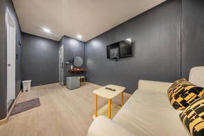 ستائر تعتيم وواي فاي مجانًا