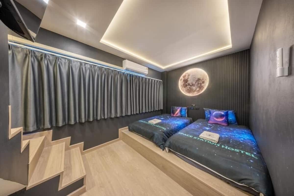 Triple Room With Private Bathroom | Blackout drapes, free WiFi