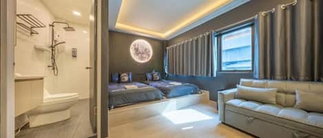 Superior Twin Room With Private Bathroom | Pimennysverhot, ilmainen Wi-Fi