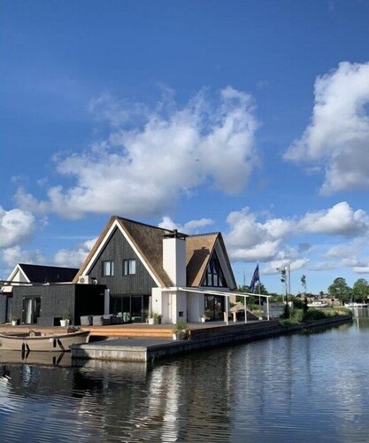 by the water in Friesland (NI)