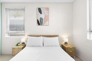 3 chambres, fer et planche à repasser, Wi-Fi, literie fournie