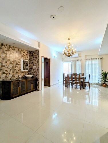 Luxurious Apartment at Banani