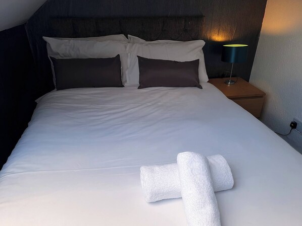 6 bedrooms, Internet
