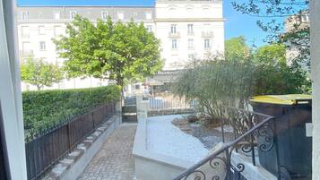 Enceinte de lâhĂ©bergement