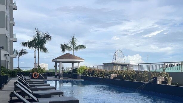 Unclassified image, 1 of 13, button - Luxury Bay Condo near MOA With Balcony Free Wi-Fi (Pasay City)
