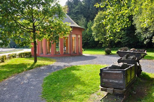 Ferienhaus in Birresborn mit Balkon