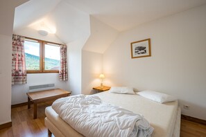 4 bedrooms