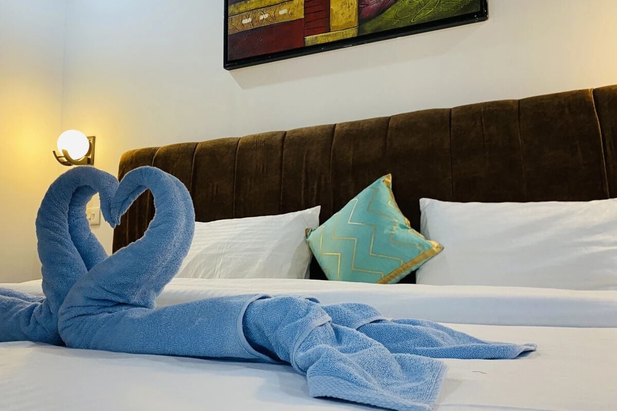 書桌、筆電工作空間、免費無線上網