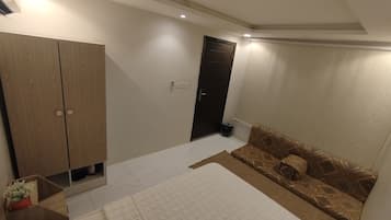 1 Schlafzimmer, Bügeleisen/Bügelbrett, Internetzugang, Bettwäsche