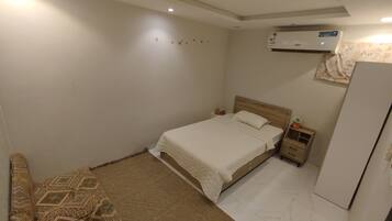 1 Schlafzimmer, Bügeleisen/Bügelbrett, Internetzugang, Bettwäsche