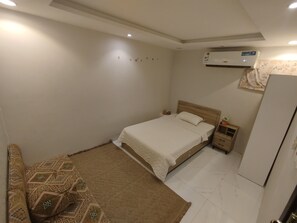 1 Schlafzimmer, Bügeleisen/Bügelbrett, Internetzugang, Bettwäsche