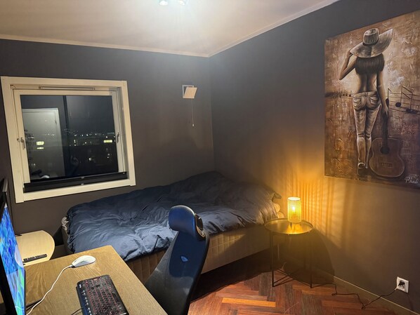 2 chambres, bureau, Wi-Fi gratuit, draps fournis