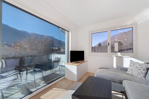 Apartment 'Naturns  Mountain Suite' with Mountain View, Private Terrace and Wi-Fi