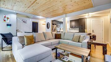 Televisión, libros y estéreo