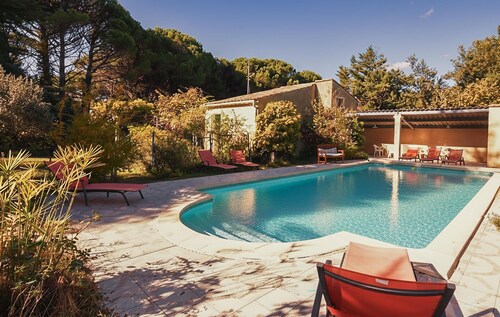 Maison avec piscine privative