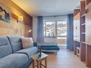 TV - Les Olympiades by Interhome (Val Thorens)