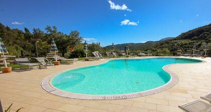 Awesome home in Cicerale