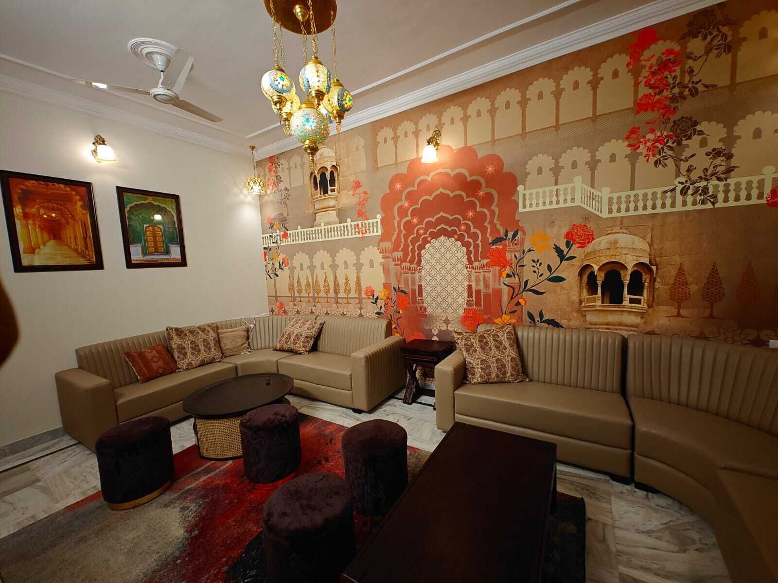 Smart-tv, böcker och ett filmbibliotek