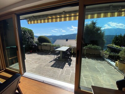 Haus Otis - 2 bedroom lake view apartment Millstatt. Family friendly. Eco