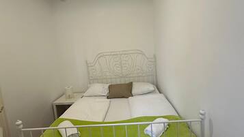 Eenvoudig appartement | Een strijkplank/strijkijzer, gratis wifi