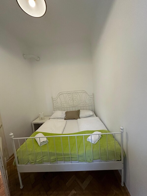 Fer et planche à repasser, Wi-Fi gratuit