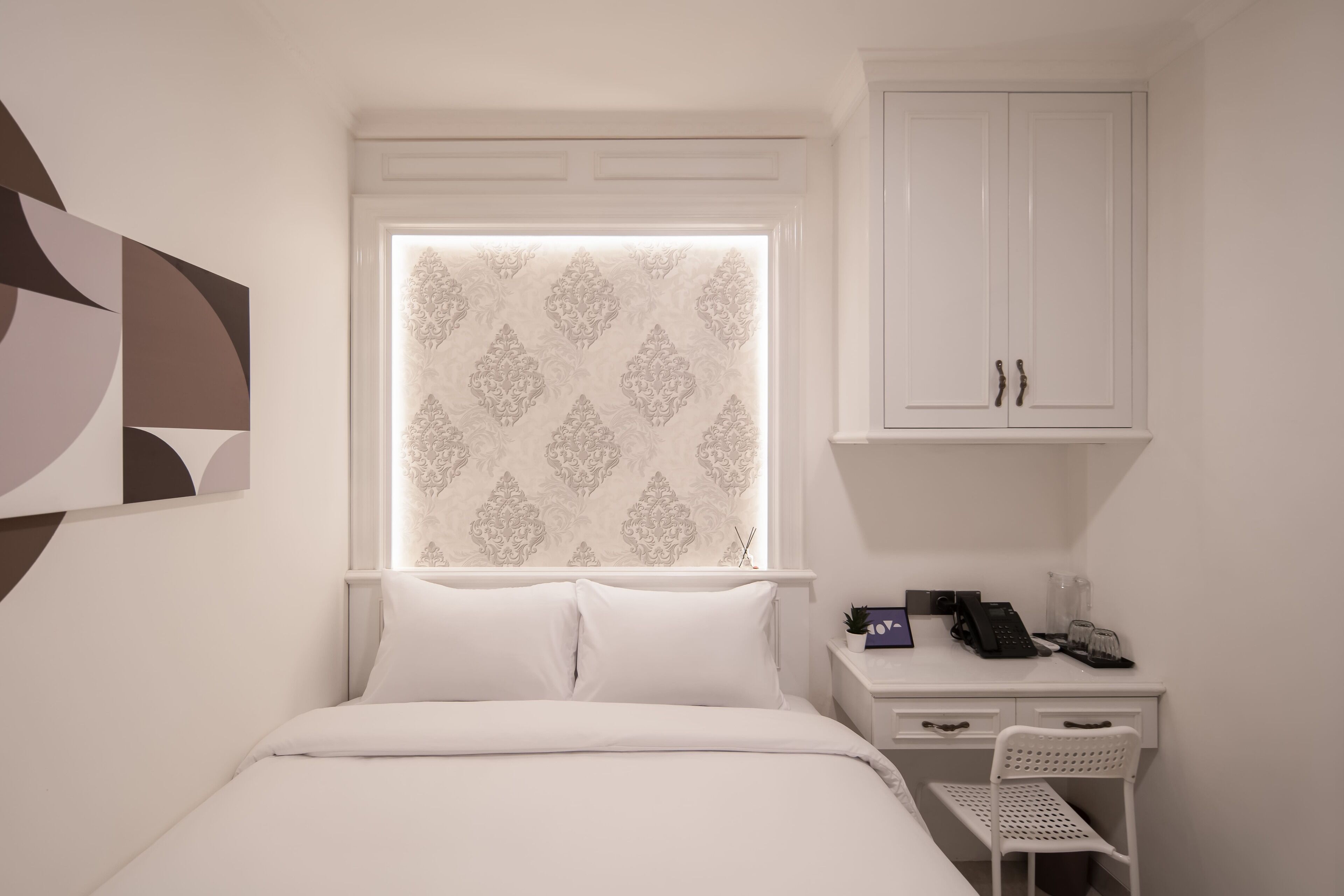 Standard Room, 1 Queen Bed