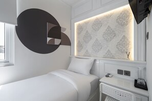 Habitación individual estándar, no fumadores | Wifi gratis y ropa de cama