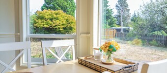 30%Monthly Discount / 3B/2.5BA House with Large Backyard in Clackamas
