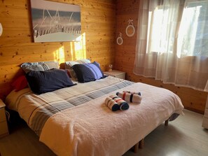 4 chambres, fer et planche à repasser, accès Internet, draps fournis