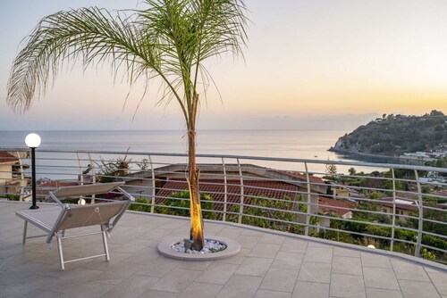 Villa Acquamarina per Gruppi e Famiglie a Capo Vaticano – Costa degli Dei