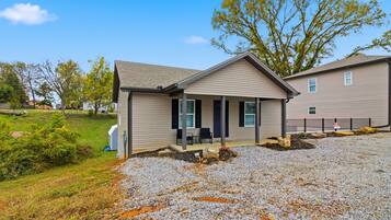 Mặt tiền nơi lưu trú