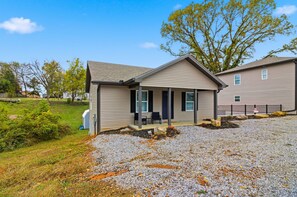 Mặt tiền nơi lưu trú