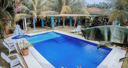 3 bedroom villa in fabulous Acajutla - Free social club pass