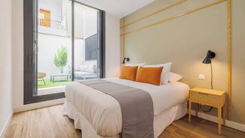 2 dormitorios, tabla de planchar con plancha, wifi y ropa de cama