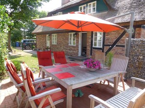 Outdoor dining - Haus Ruge - relaxing vacation in a quiet location with many extras - Haus Ruge (Lietzow)