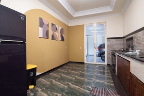 مرافق مطبخ مشترك