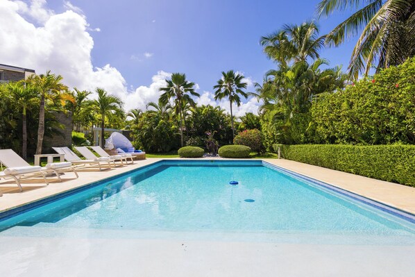 บริเวณภายนอก